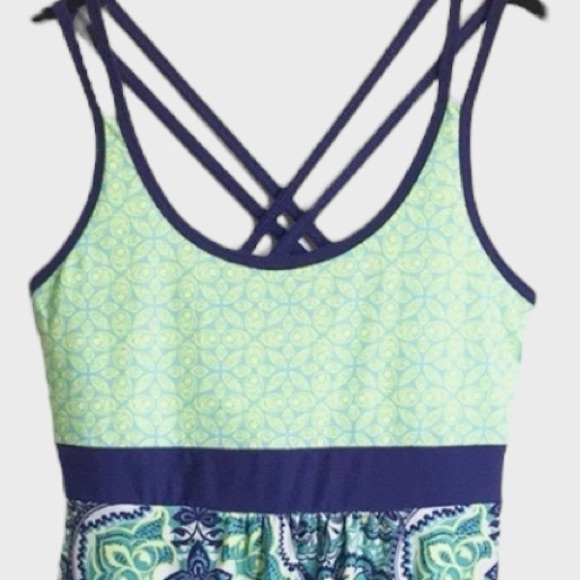 Teams Golf Tennis Athletic Dress Size Small - Picture 5 of 10